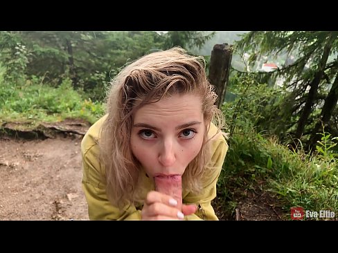 ❤️ Mädchen schluckt Sperma nach einem öffentlichen Blowjob - Eva Elfi ️❌ Super sex bei de.hentai-id.ru ﹏