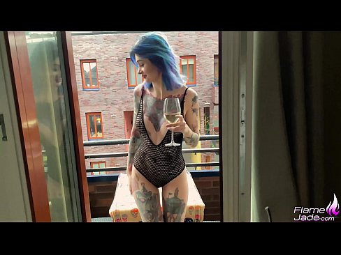 ❤️ Großartiges Mädchen lutscht mit einem Schluck und fickt leidenschaftlich unter freiem Himmel ️❌ Super sex bei de.hentai-id.ru ﹏